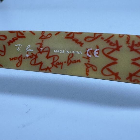 Ray-Ban RB5184 5057 Eyeglasses Frames Wayfarer 50-18-145 H17365 - Picture 6 of 7